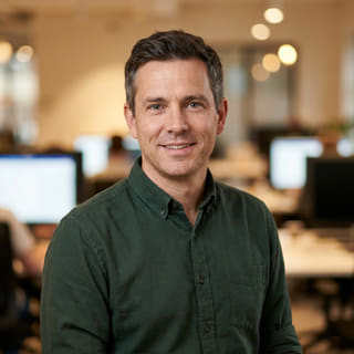 Daniel Carter, Chief Technology Officer at Dividholdry, profile photo